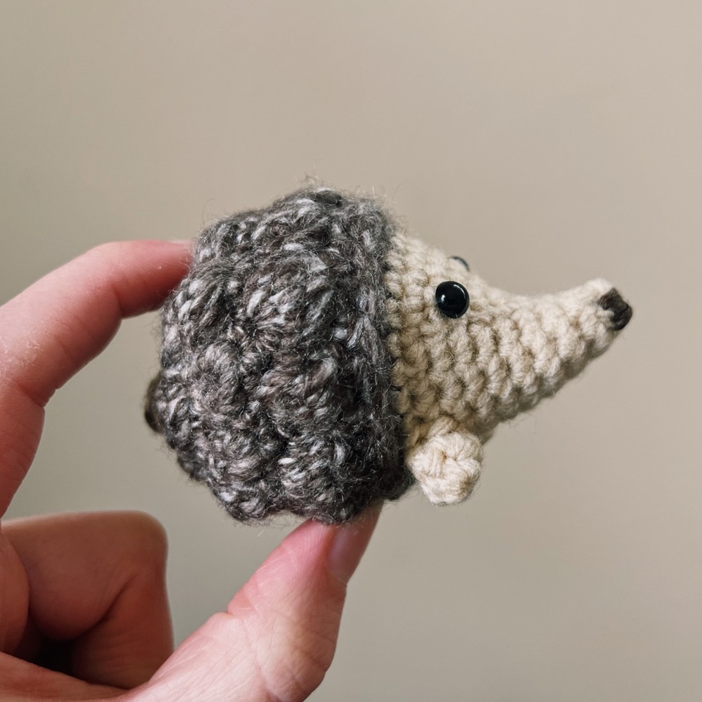 Mini Crochet Hedgehog - Picture 2 of 3
